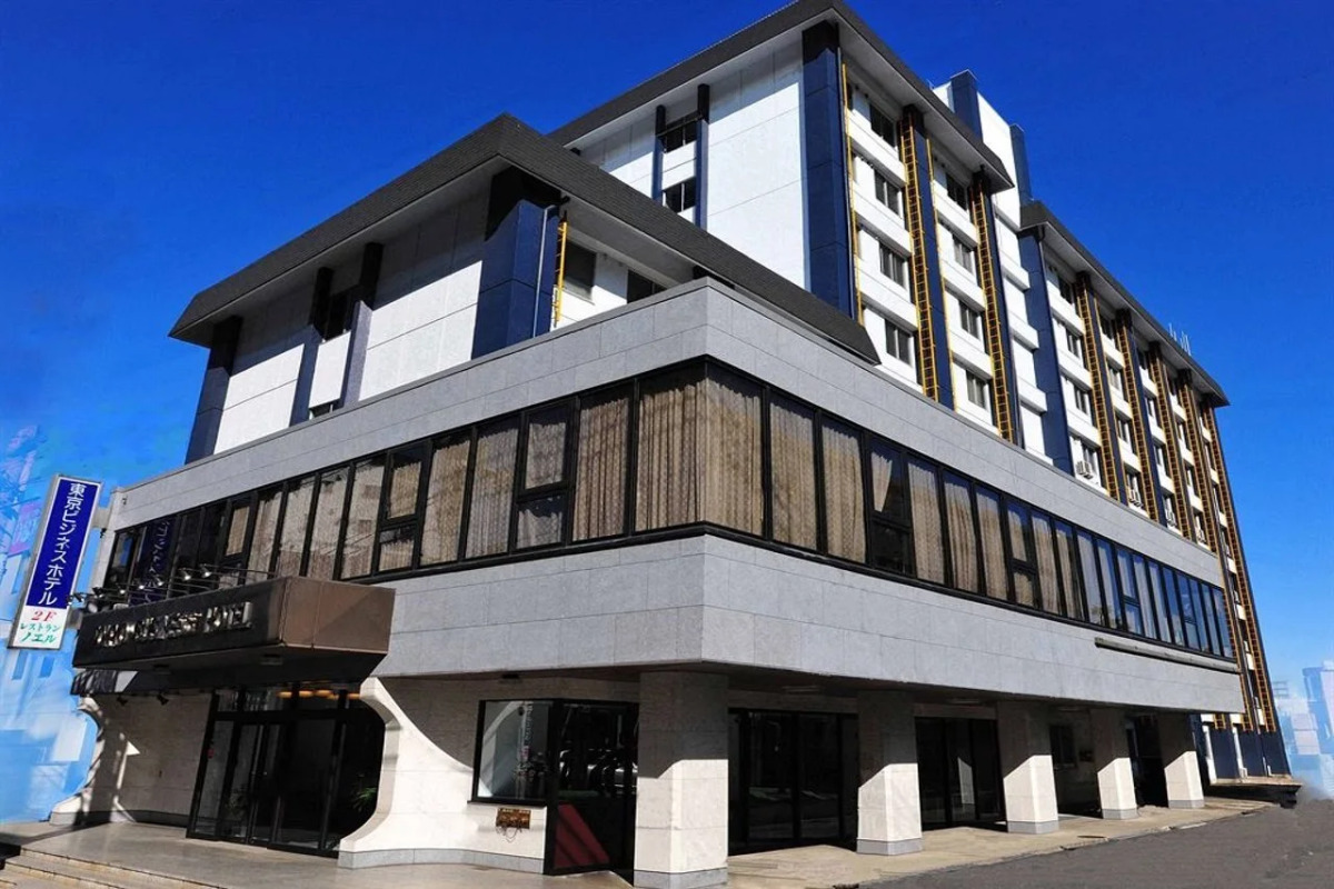 Отель Tokyo Business