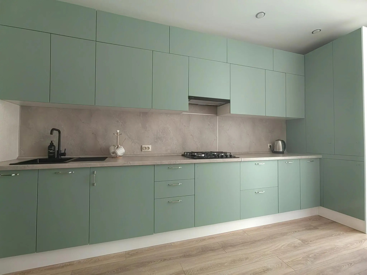 Апартаменты на проспекте Российский 13