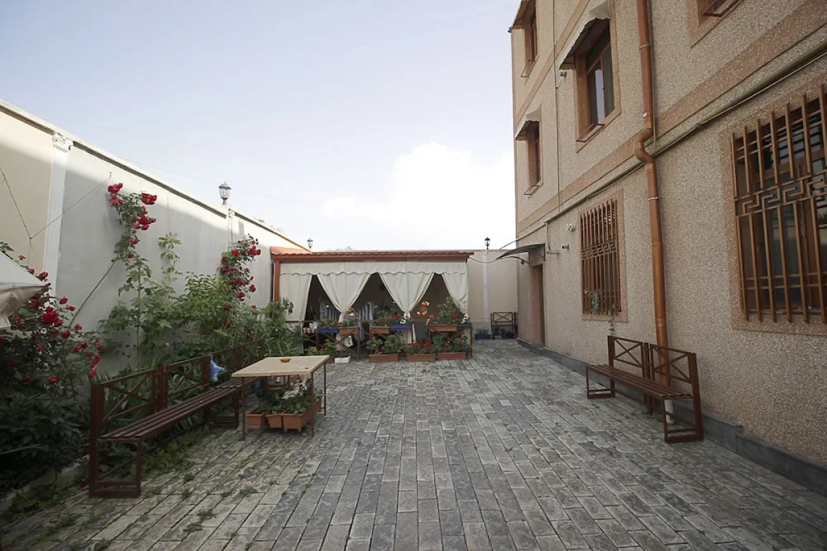 Отель Planet Yerevan