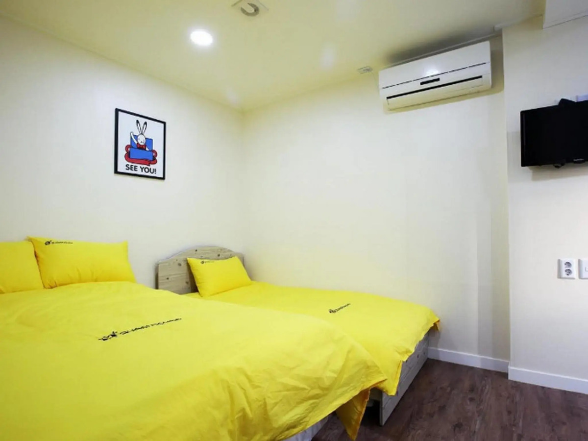 24 Guesthouse Myeongdong Avenue