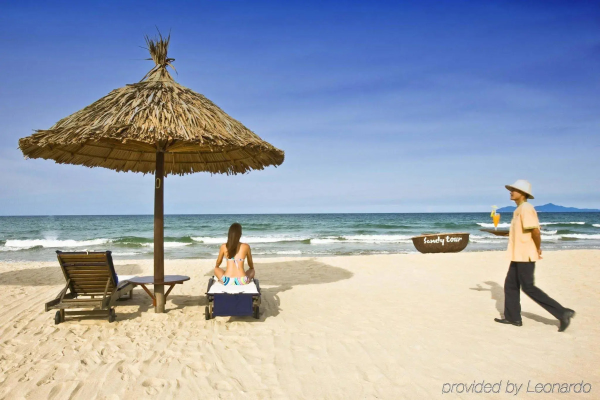 Sandy Beach Non Nuoc Resort