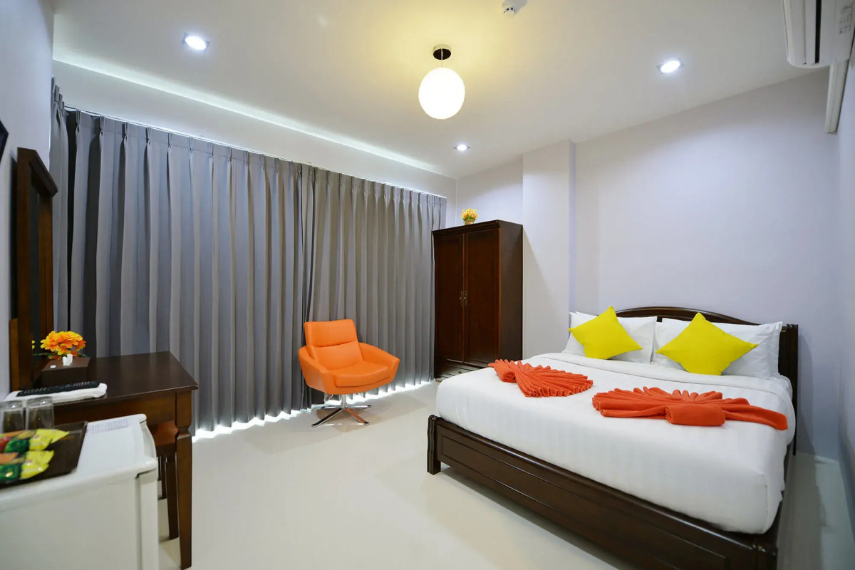 The Lucky Beach Ao Nang