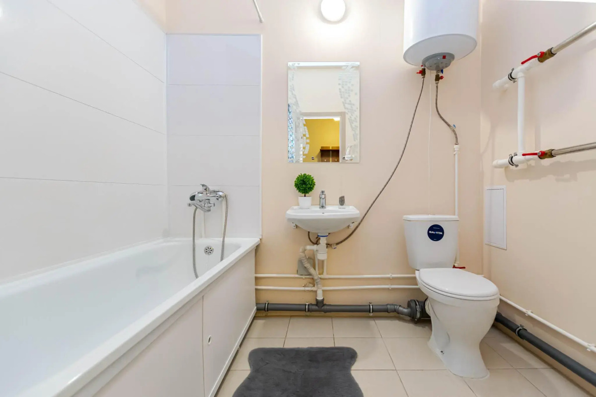 Cosmos (Космос) на улице Революции 52В