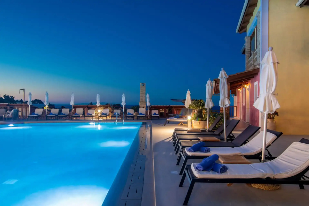 Sea View Village - Studios & Apartments