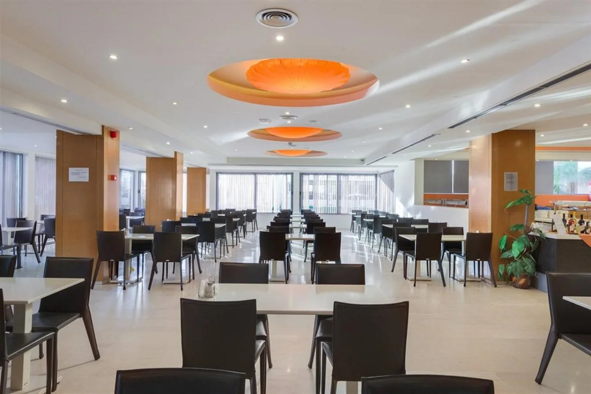 Island Resorts Marisol