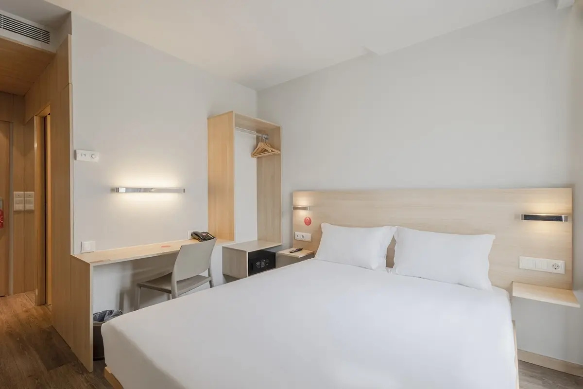 Moov Hotel Porto Centro