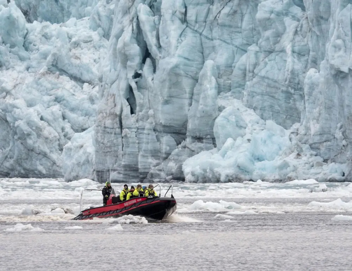 Svalbard Hotell - The Vault