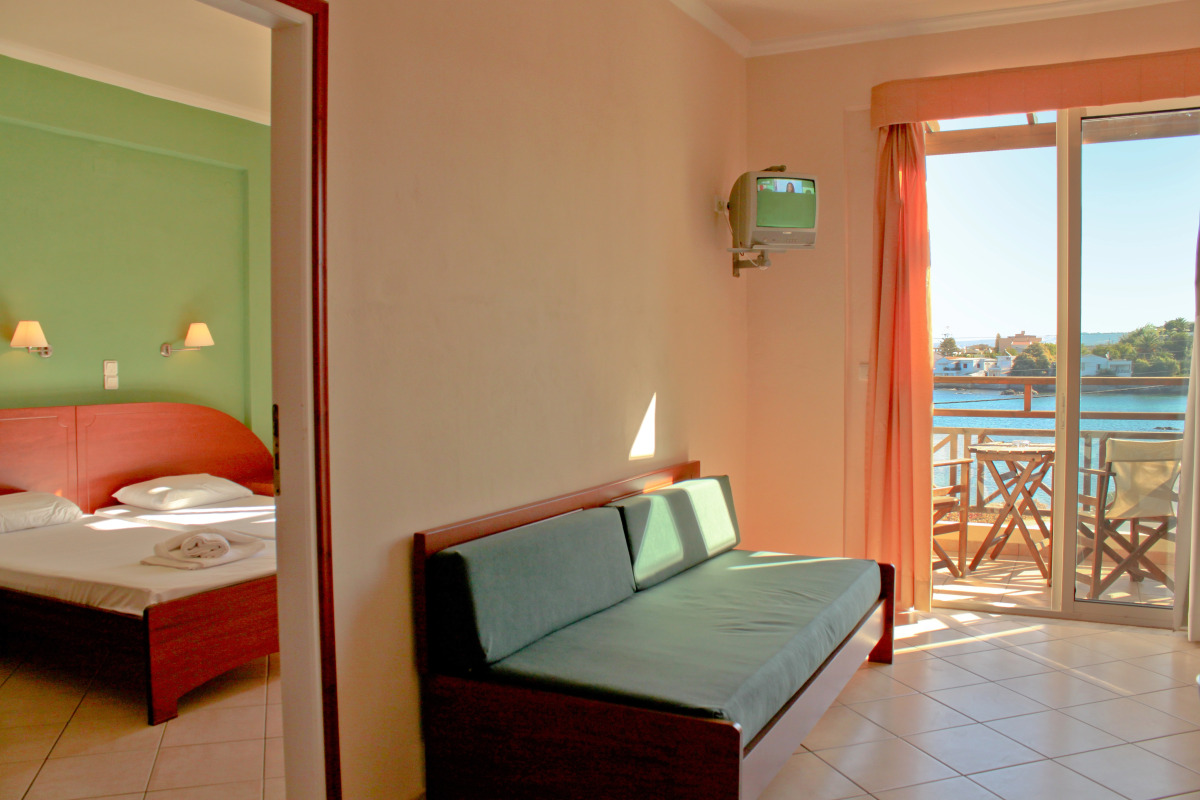 Porto Kalamaki Hotel