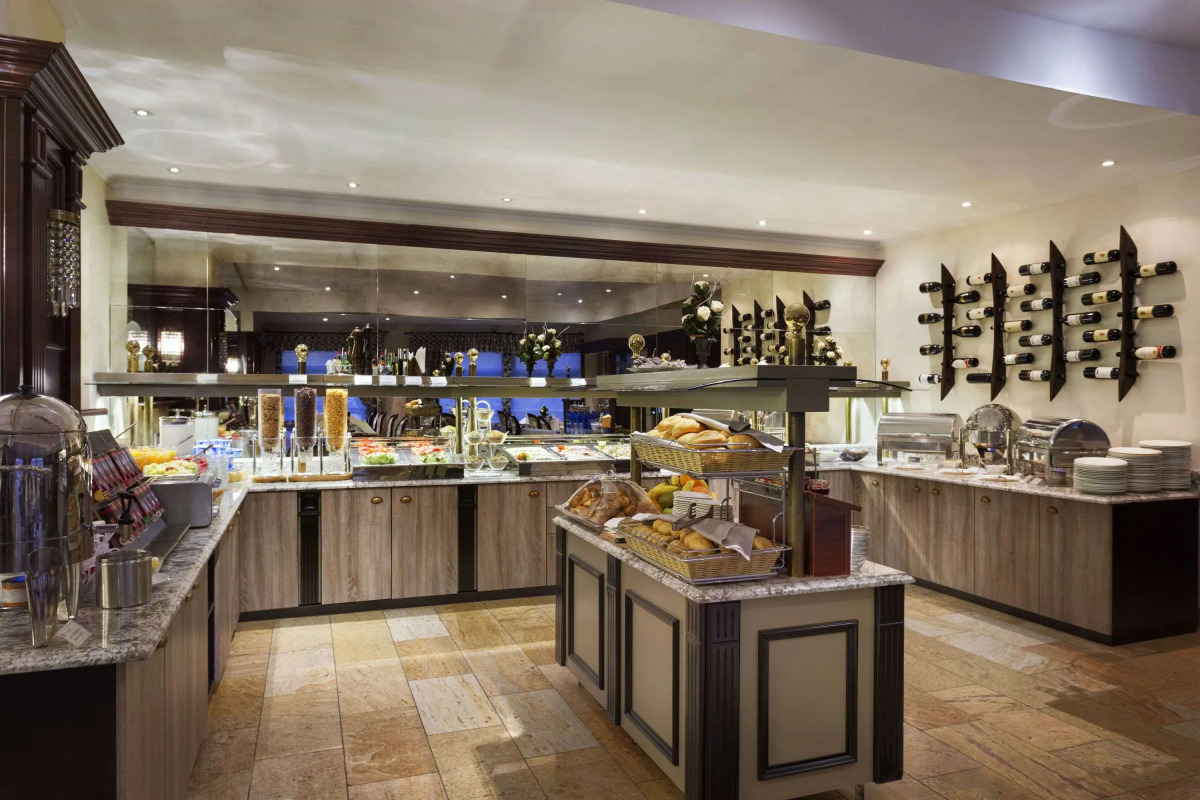 Ramada Hotel & Suites by Wyndham Bucharest North