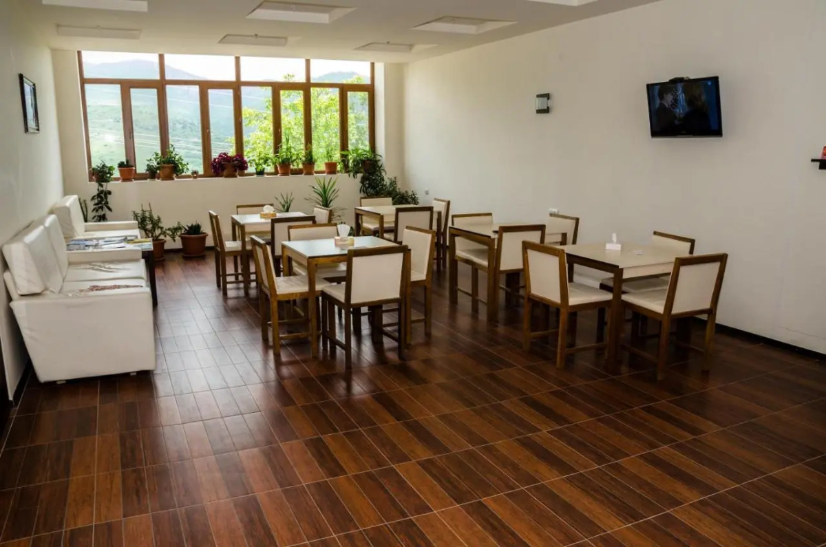 Отель Yeghevnut