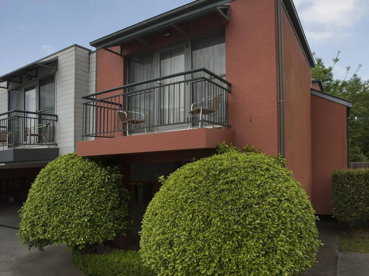 Berry Village Boutique Motel