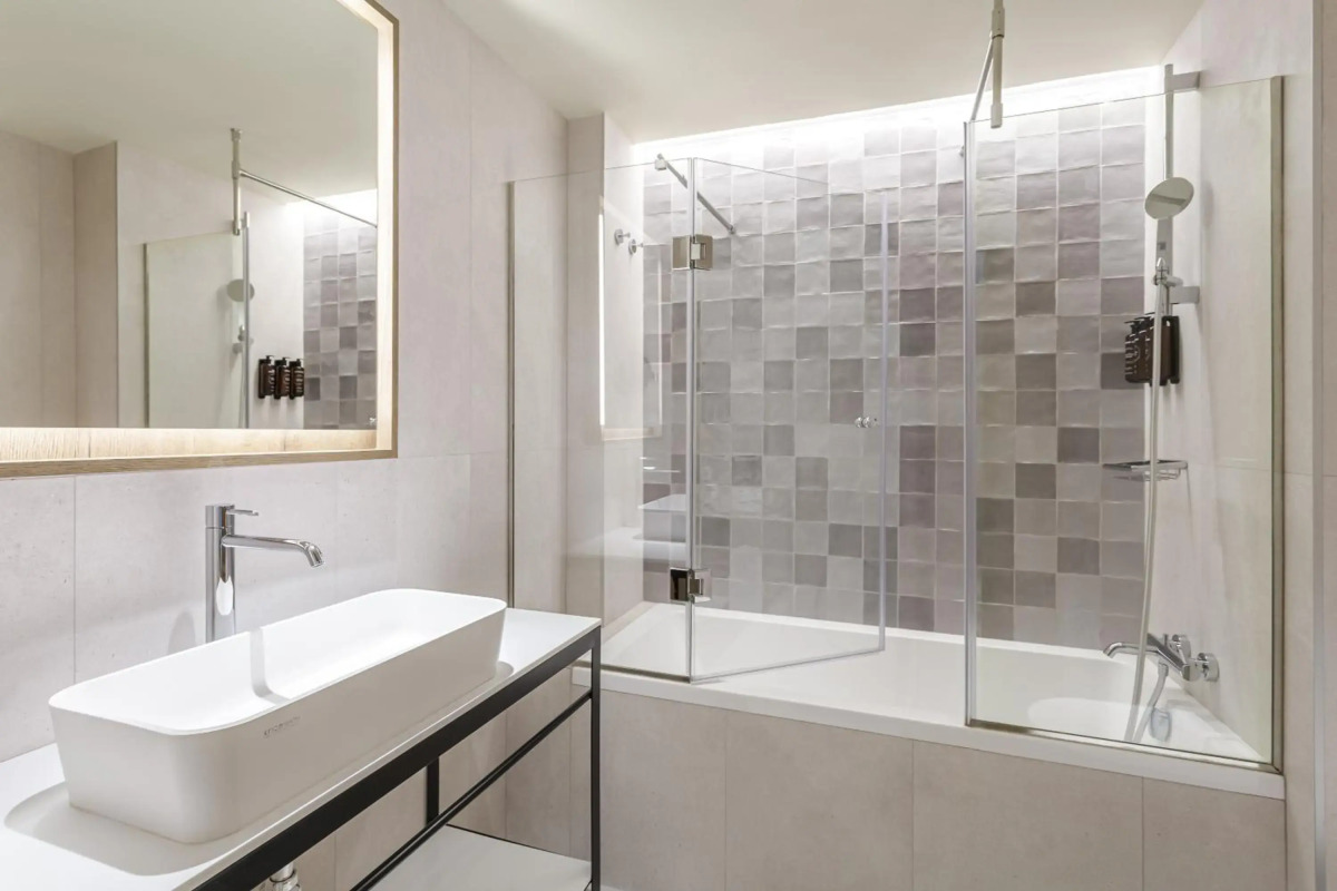 Room Mate Leo, Granada