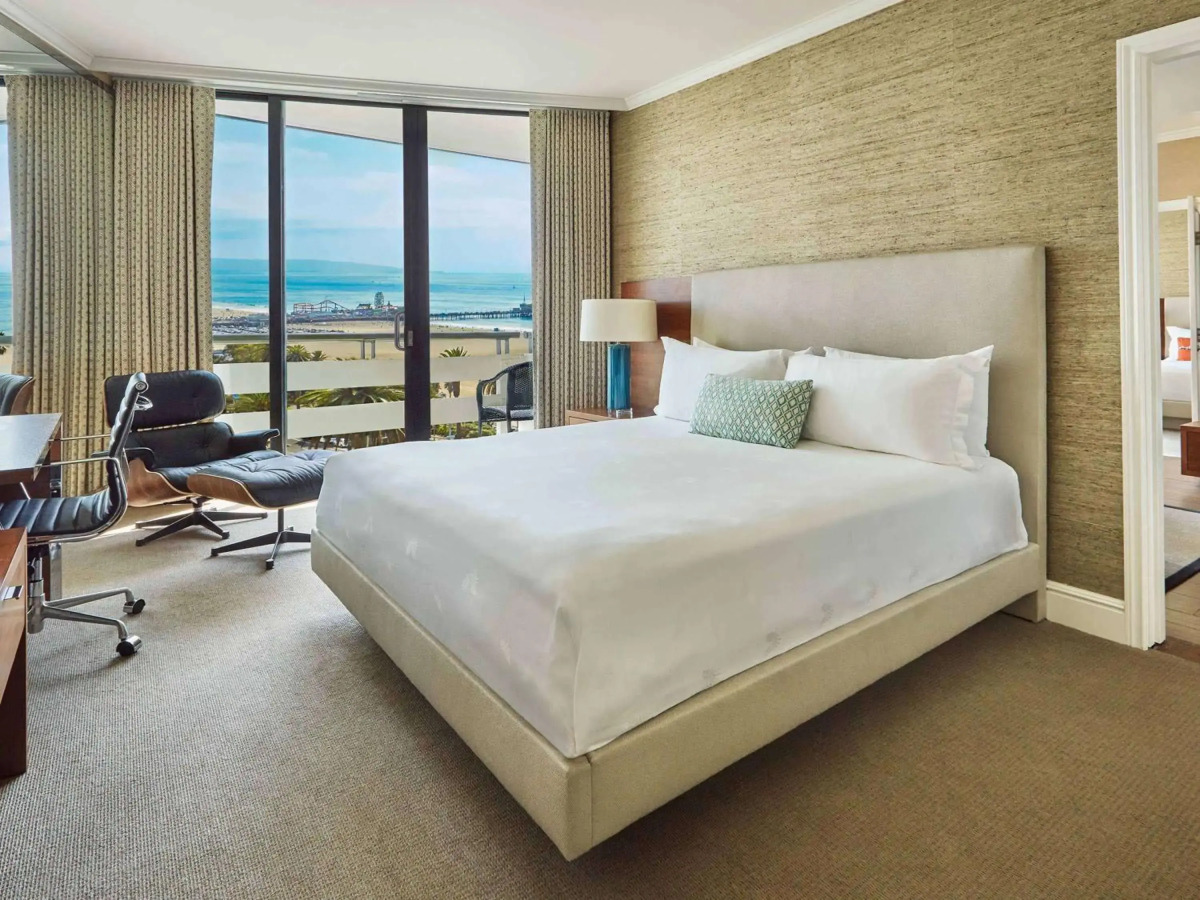 Fairmont Miramar Hotel