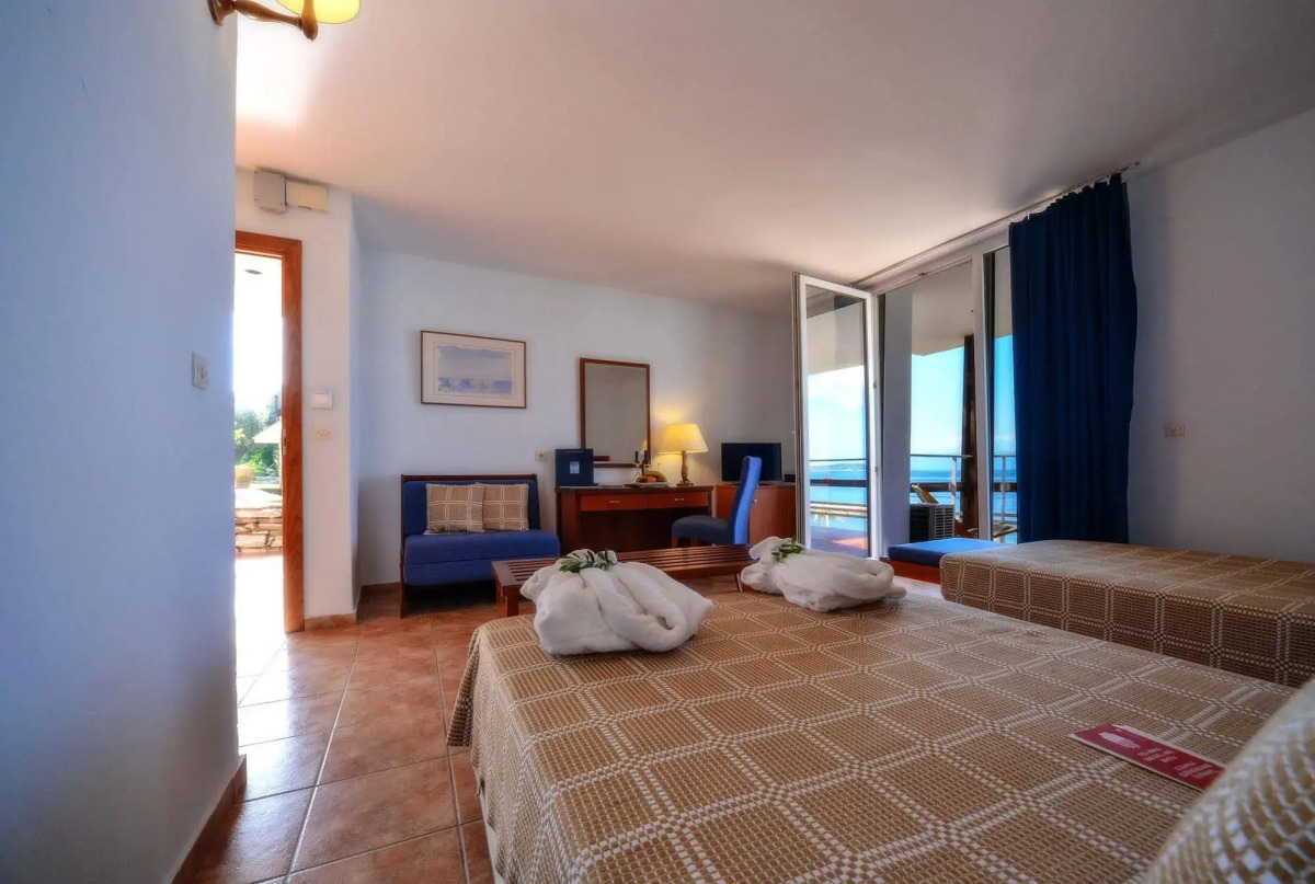 Xenia Ouranoupolis Hotel