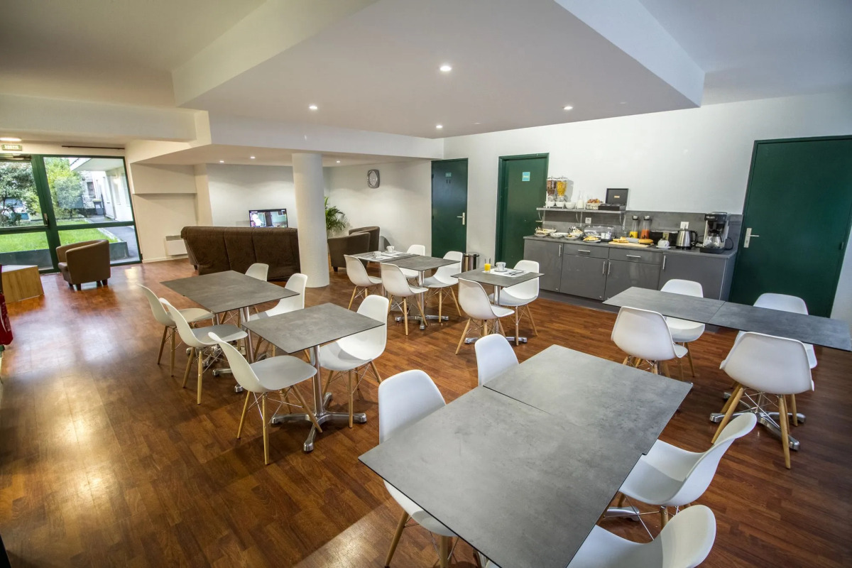 KOSY Appart’Hôtels – Le Champ de Mars