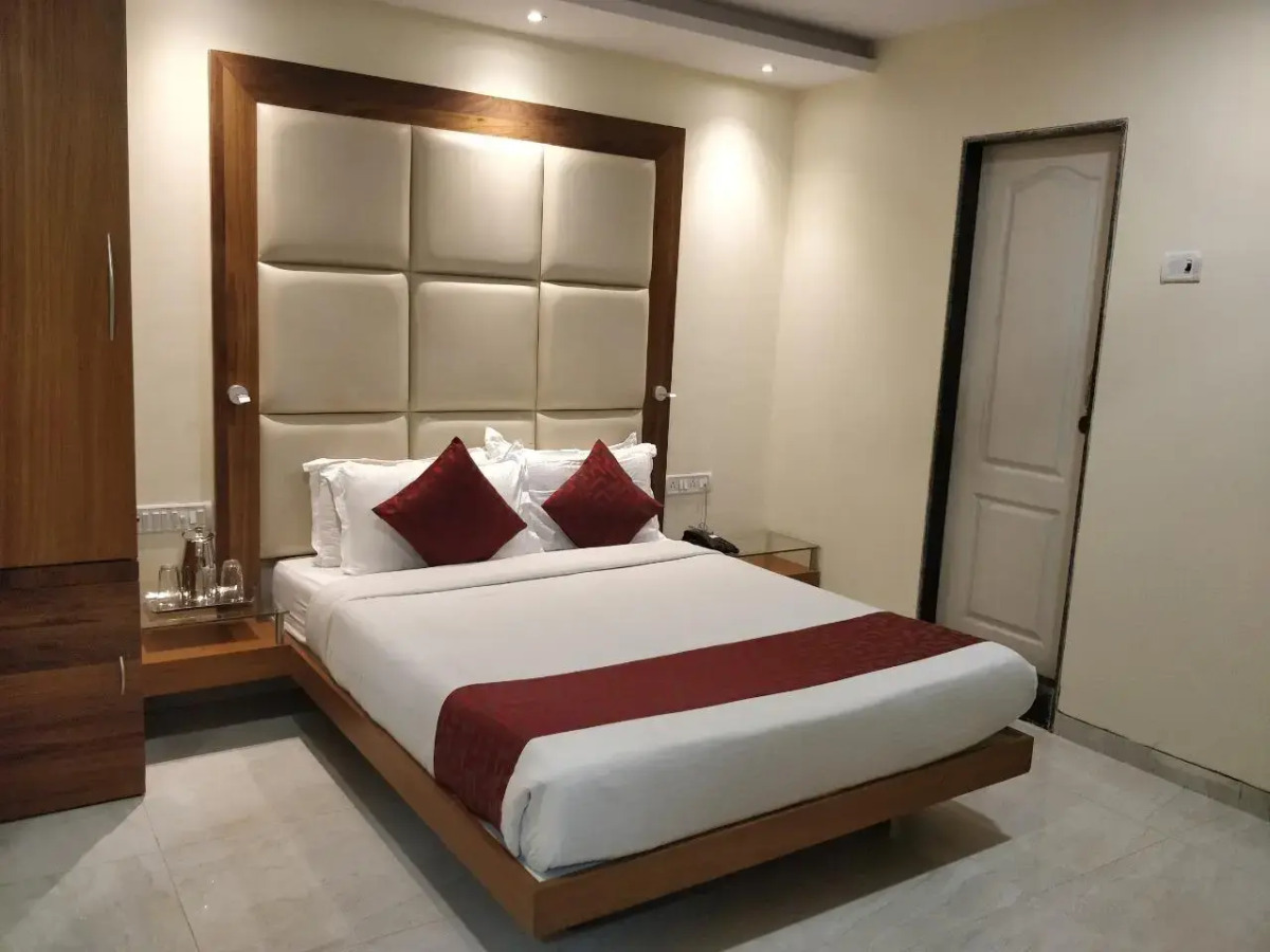 Hotel Apex International