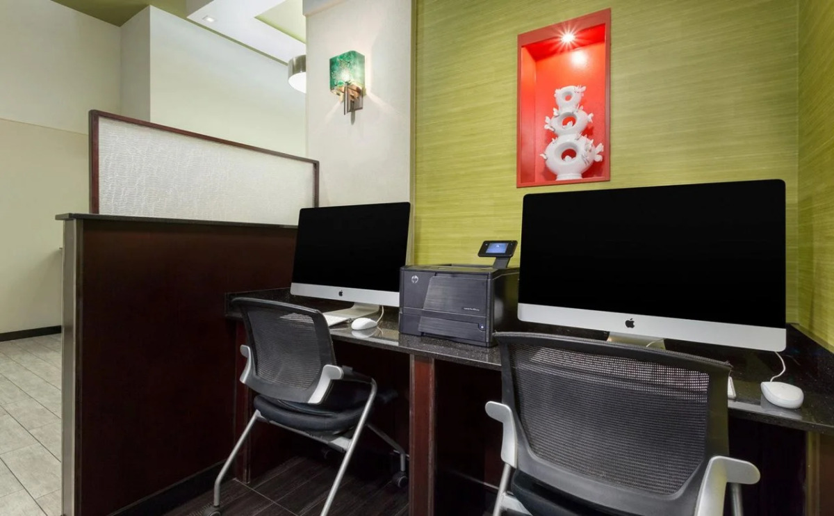 Nyma, The New York Manhattan Hotel