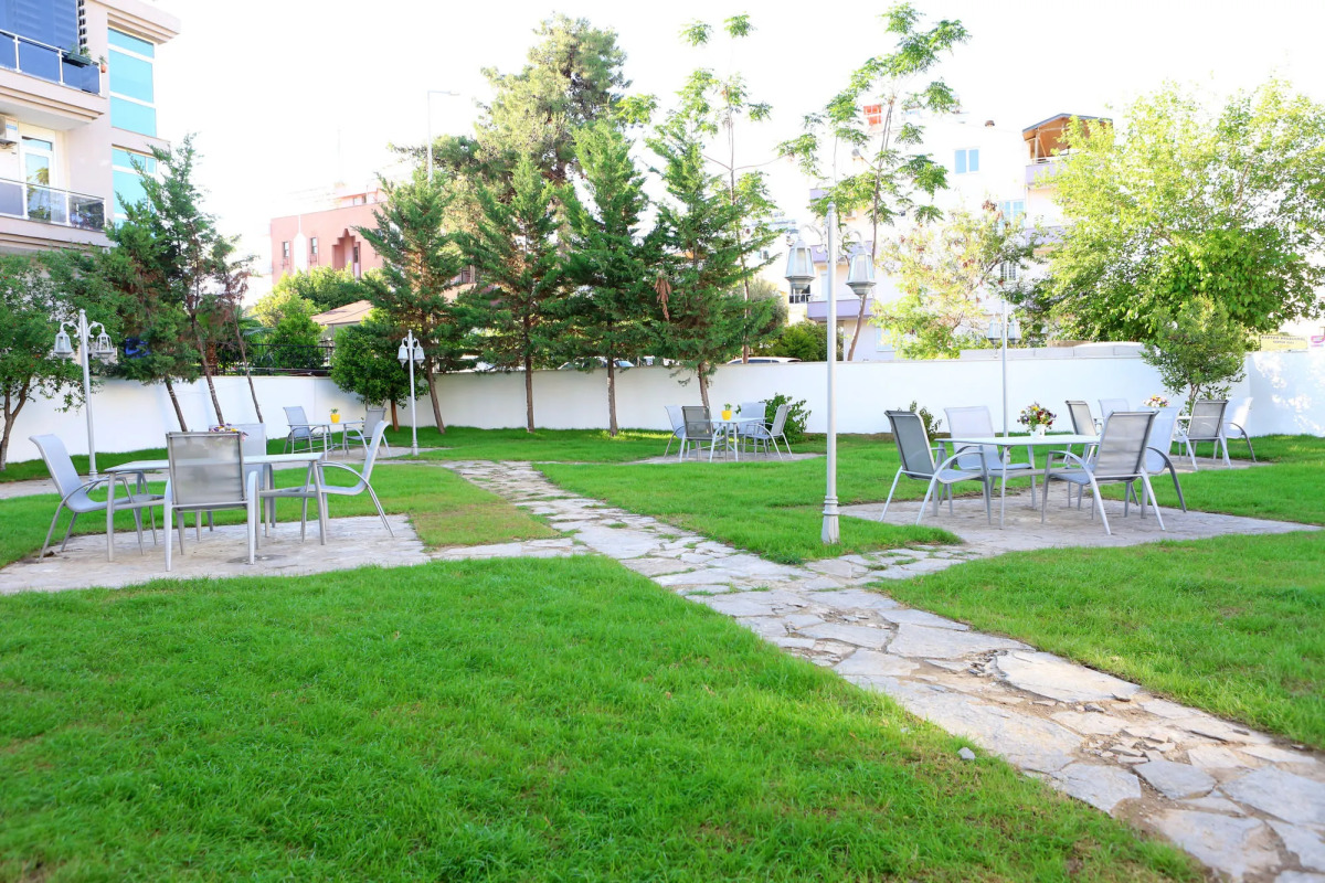 Letstay Hotel - Adults Only