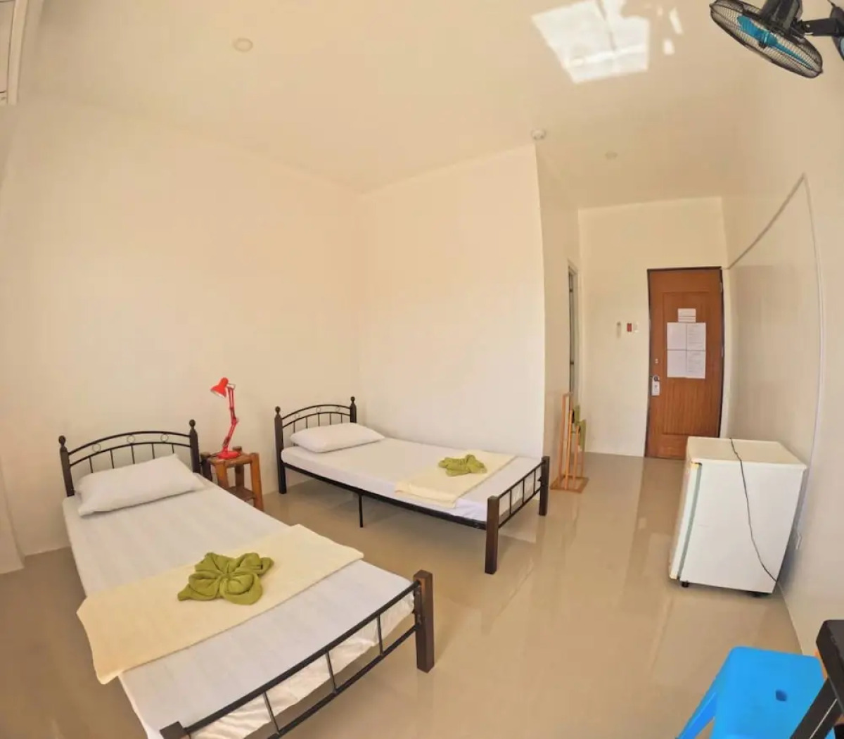 Divers Lodge Plumeria