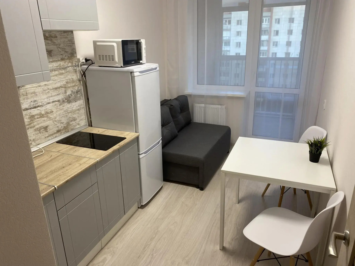 DreamHouse (ДримХаус) на Спутников 16