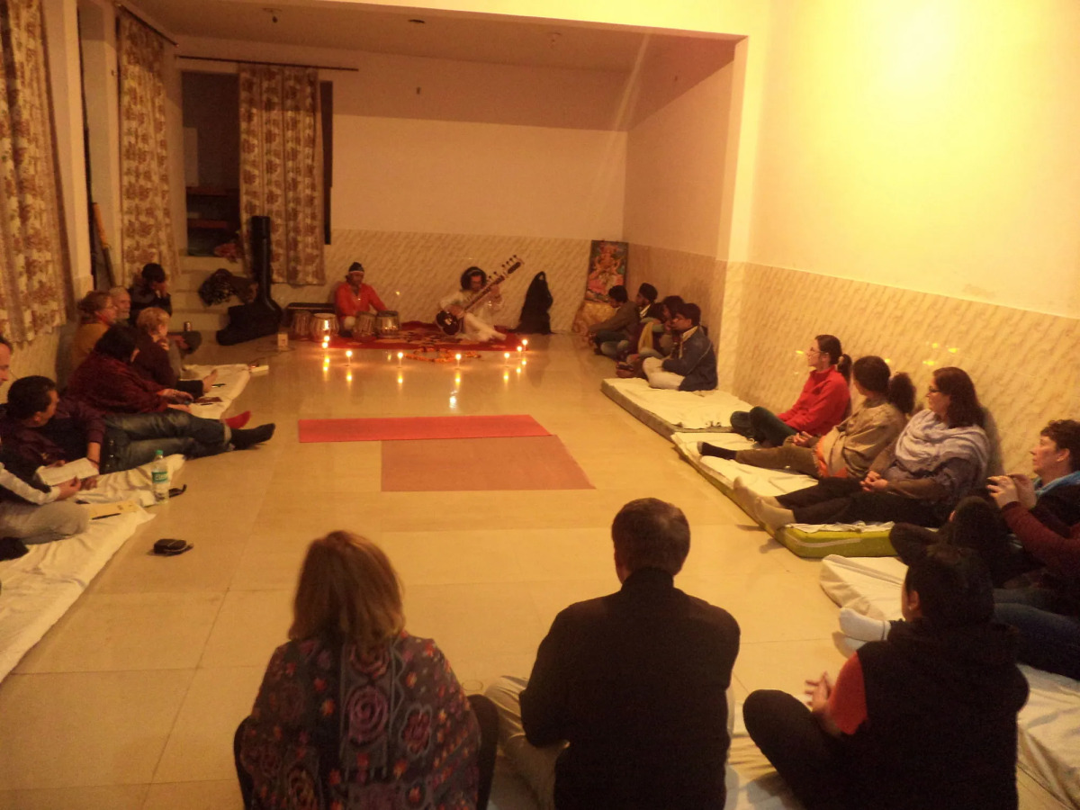 Hill Top Swiss Cottage