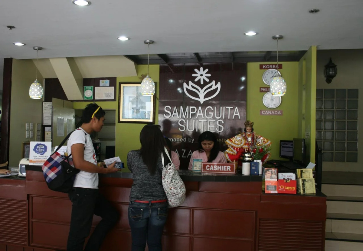 Sampaguita Suites Plaza Garcia