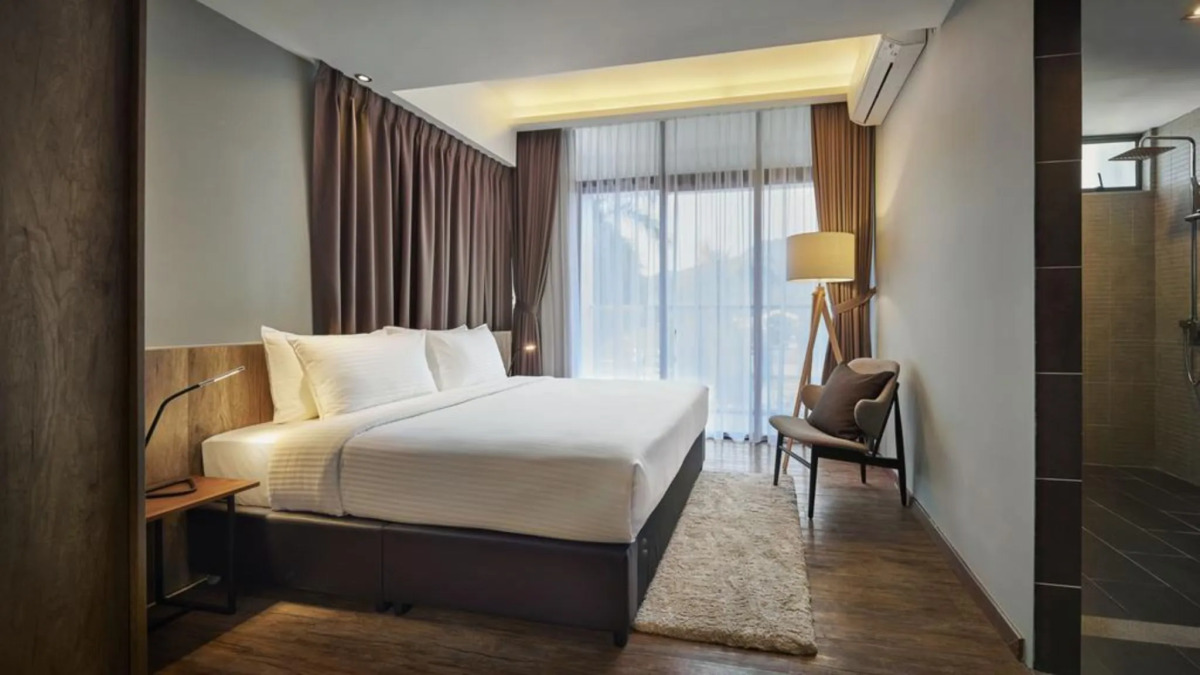 Tropics Eight Suites