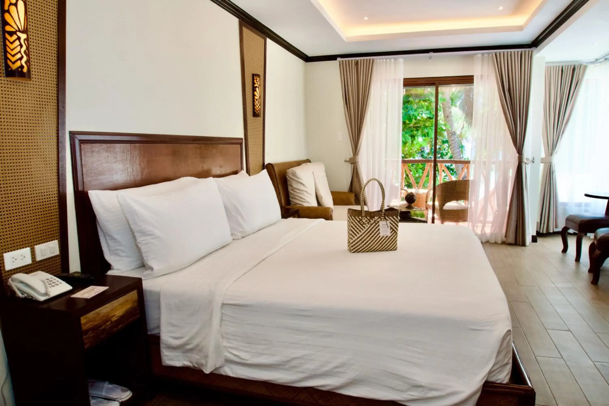 Red Coconut Beach Hotel