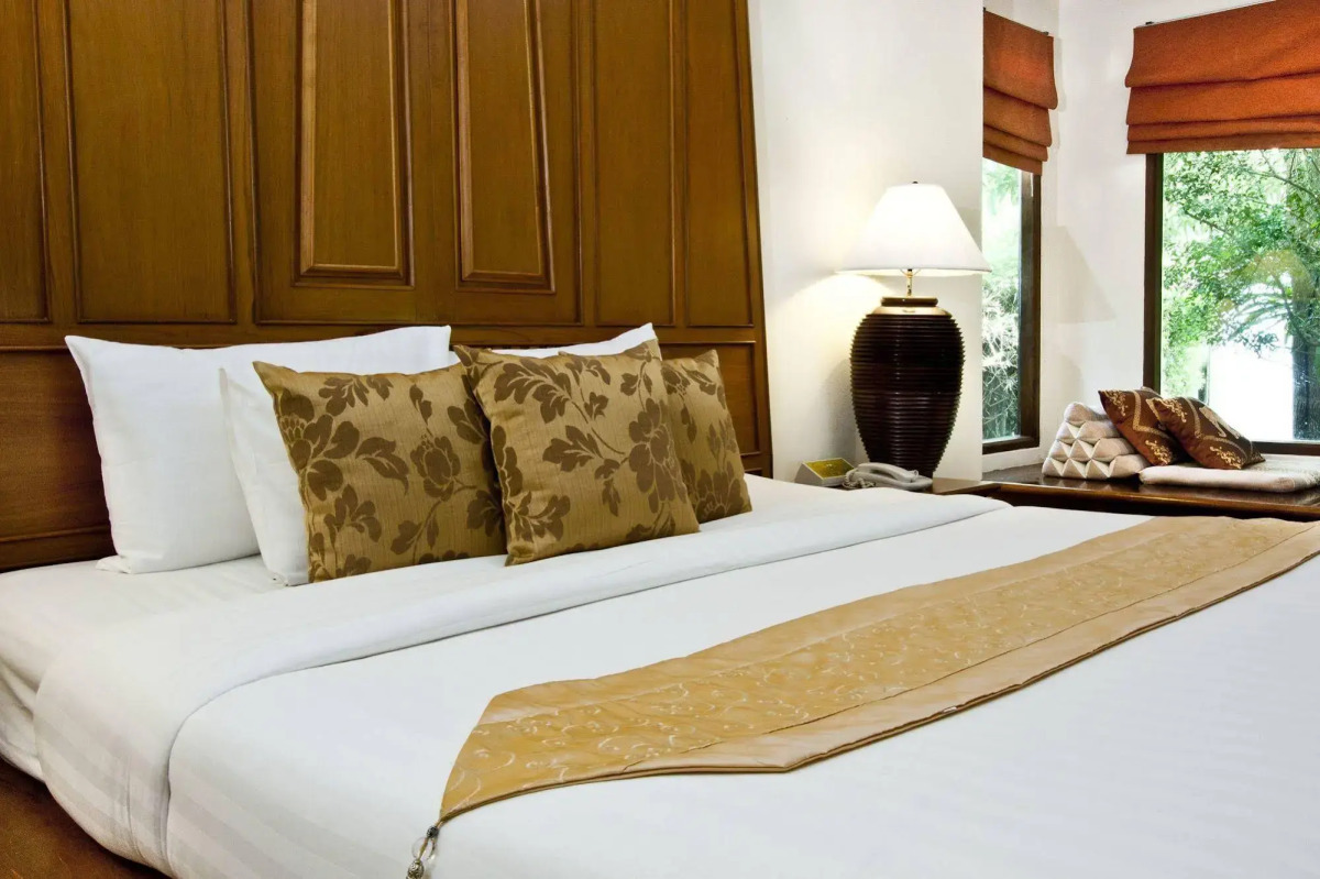 Sunrise Tropical Resort