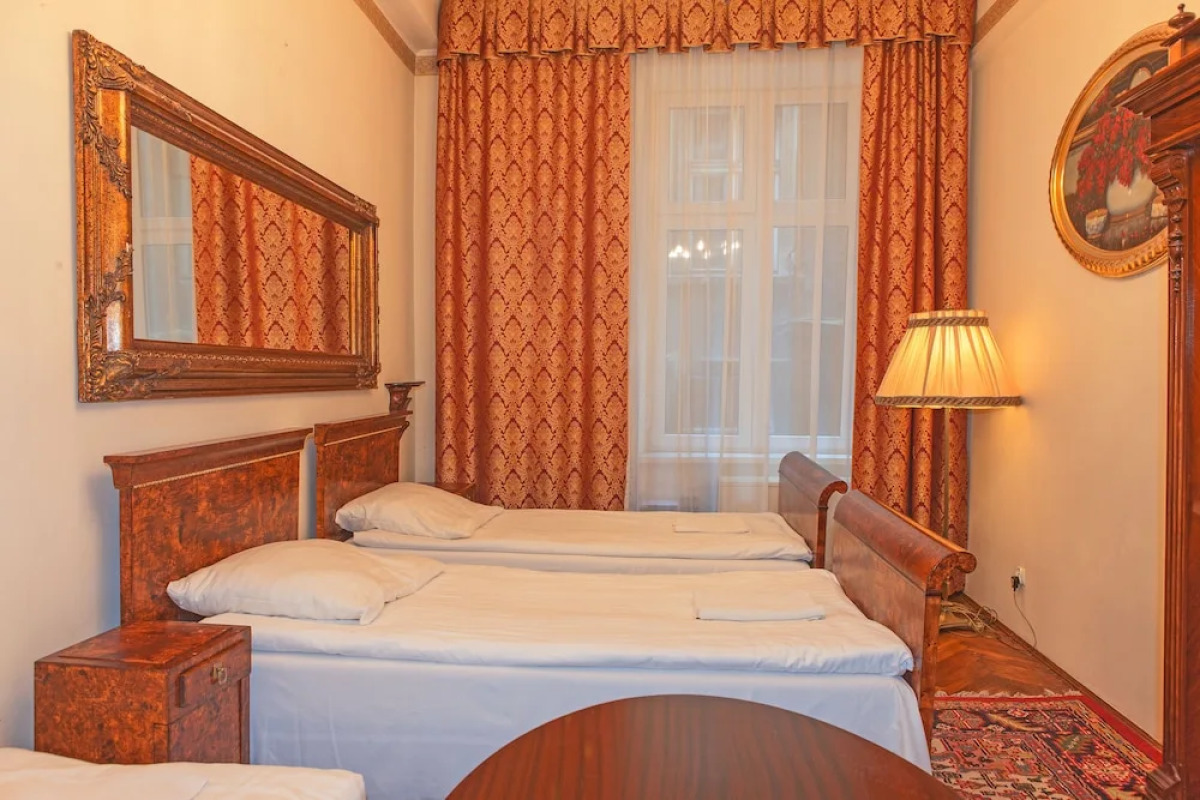 Metropolitan Apartments