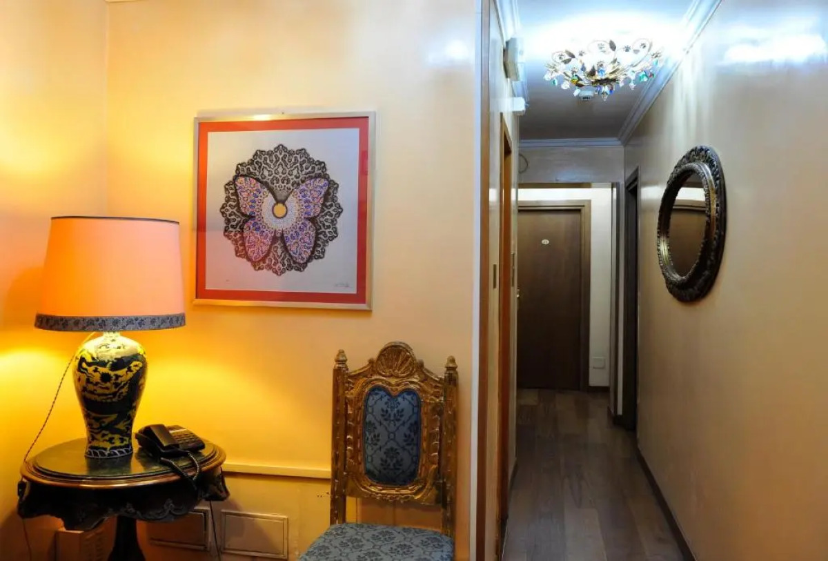 Отель San Guido Porta Volta