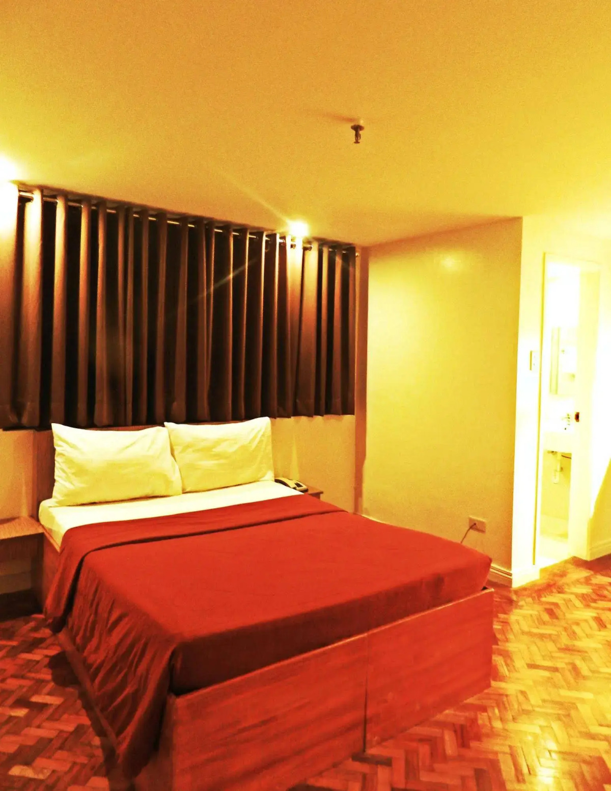 Salcedo Suites