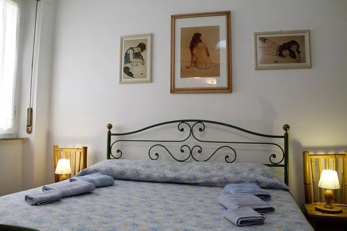 Guest House - Rooms Rent Cisanello