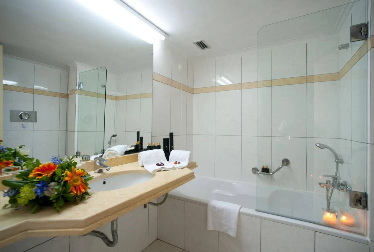 Corfu Holiday Palace Hotel