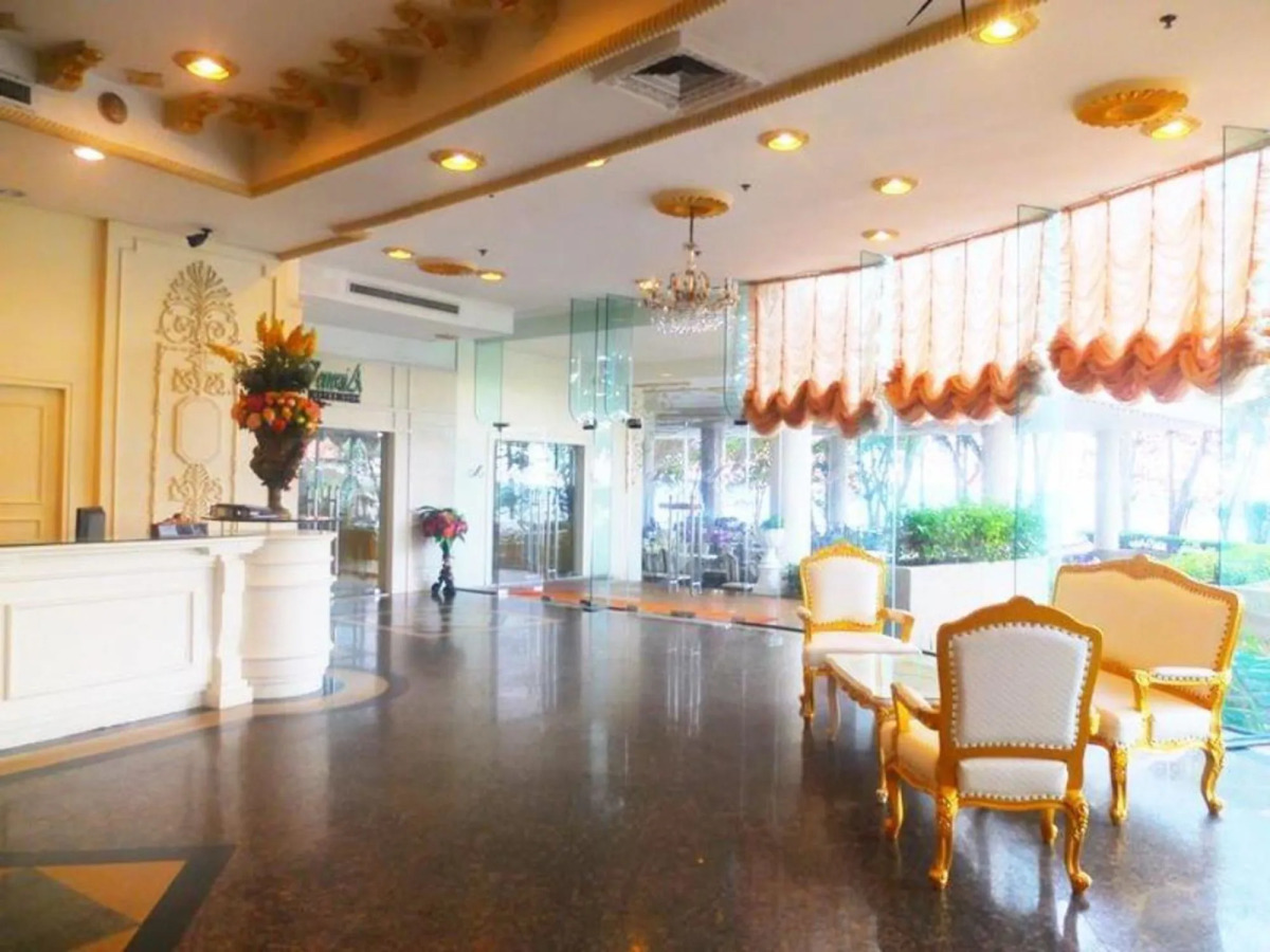 Adriatic Palace Hotel Pattaya