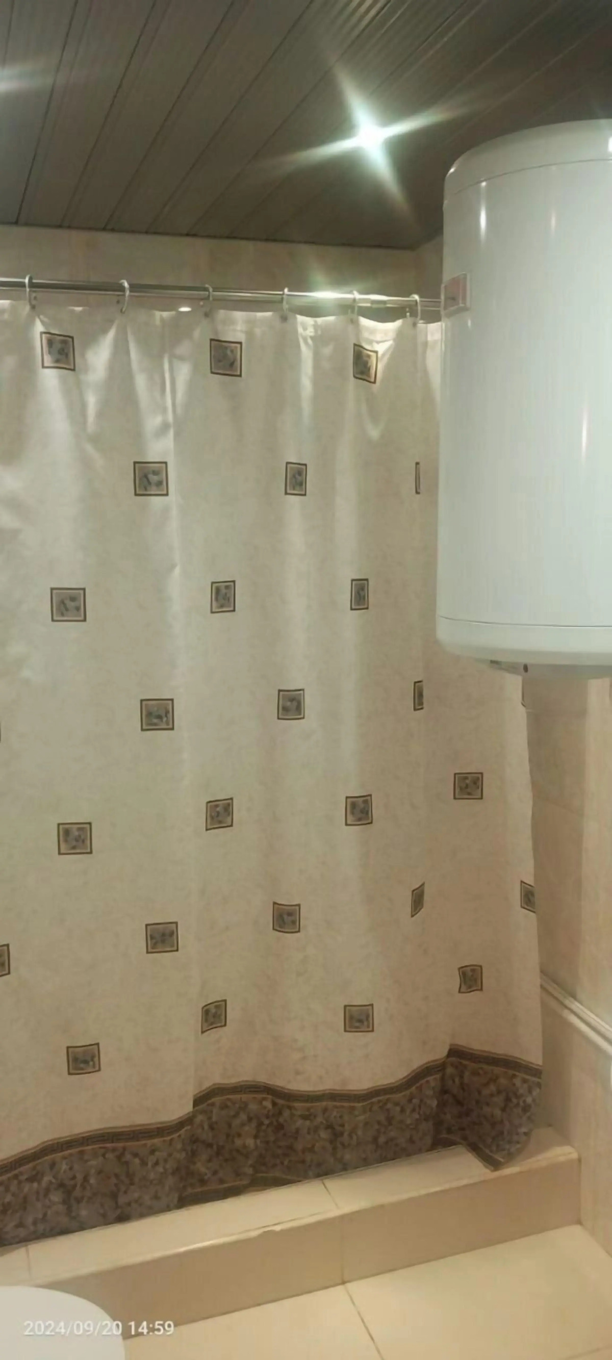 VAN Hotel  Restaurant Complex