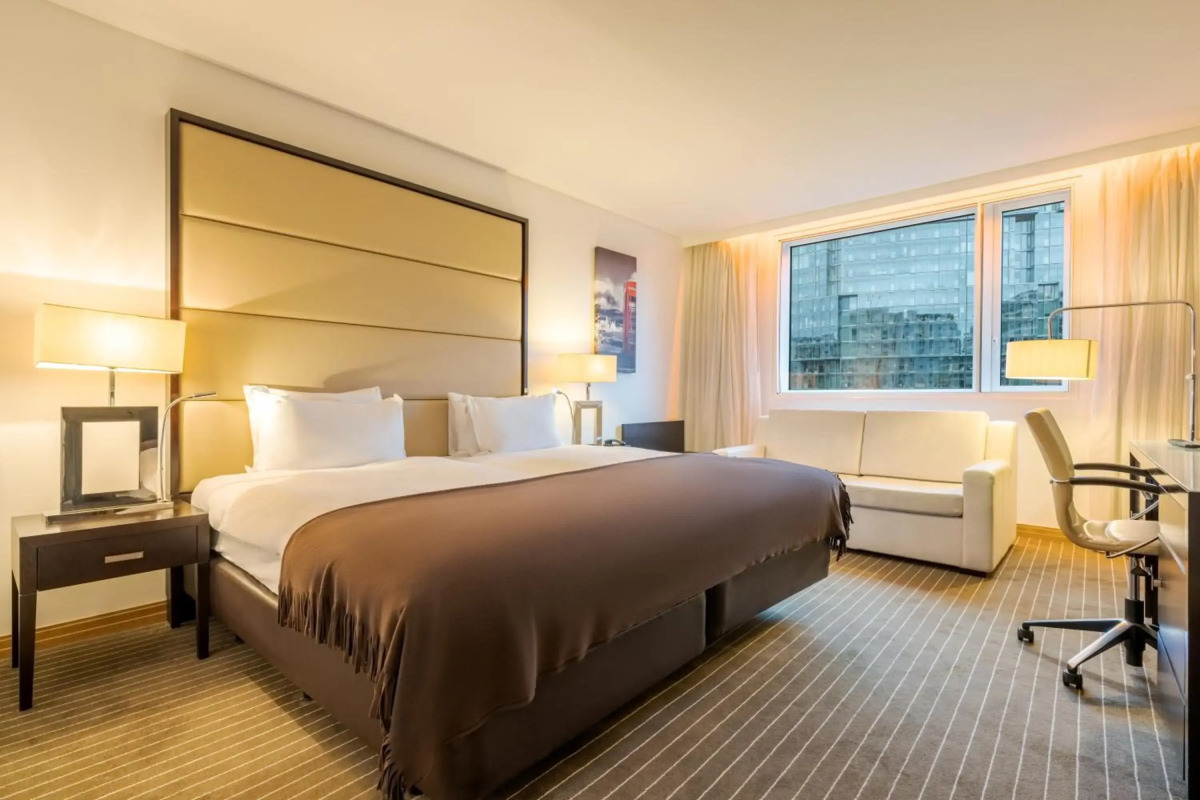 Отель Pestana Chelsea Bridge Hotel & Spa