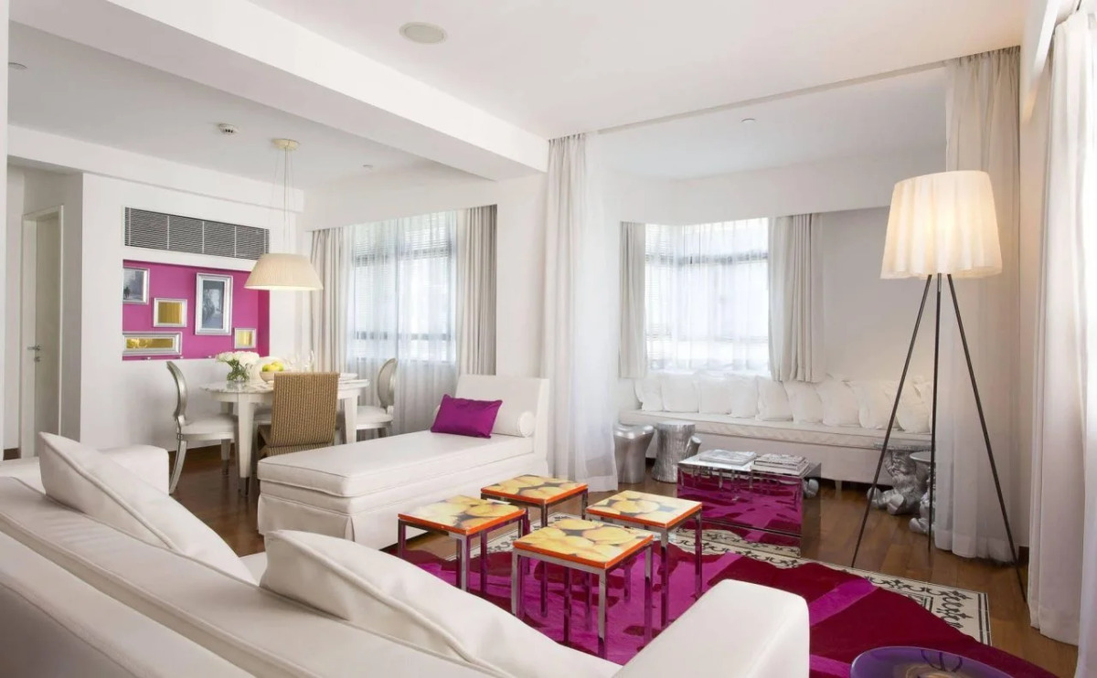 J Plus Boutique Hotel