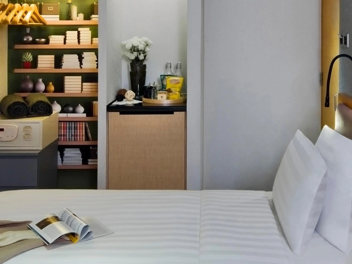 Отель Kew Green Wanchai HK