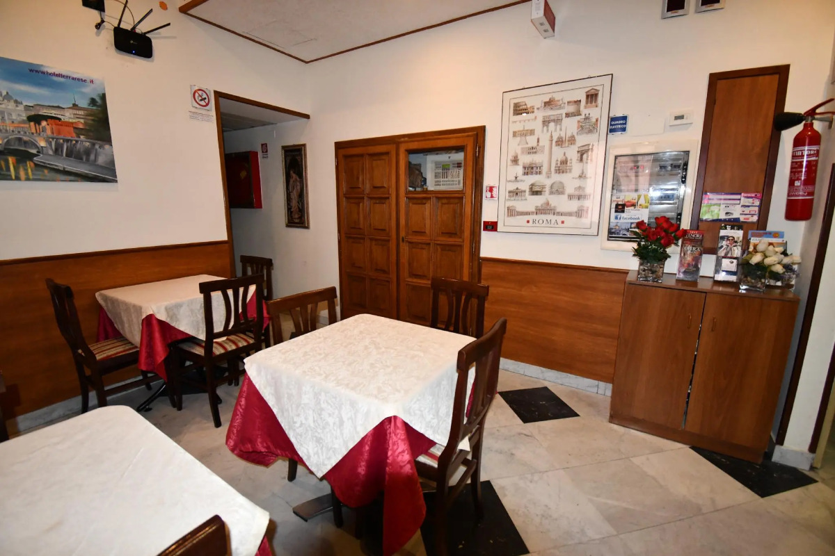 Hotel Ferrarese Roma