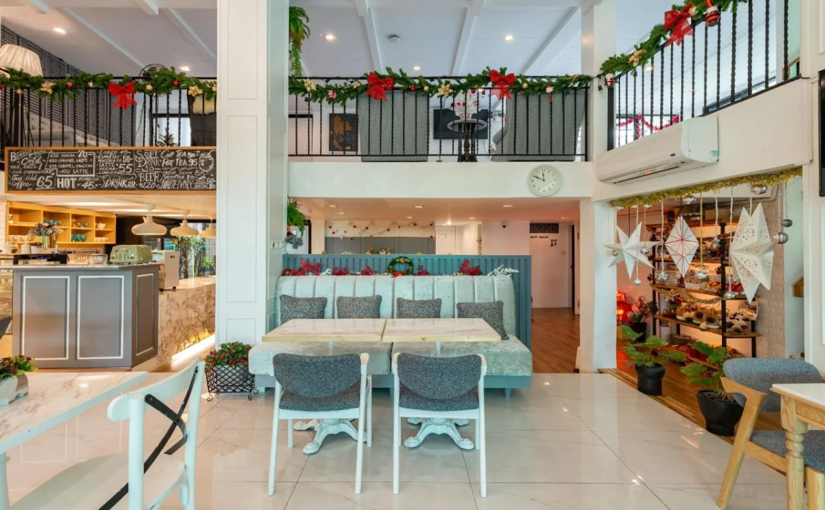 White Ivory Bed & Breakfast