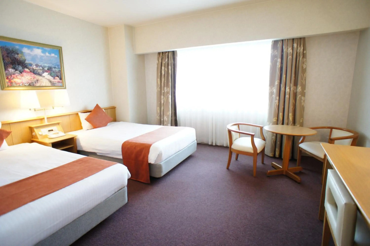 Hiyori Hotel Osaka Suminoekoen Station