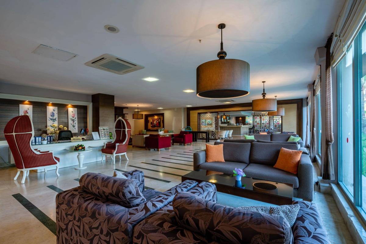 Palmeras Beach Hotel