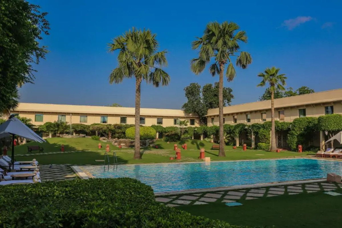 Trident, Agra