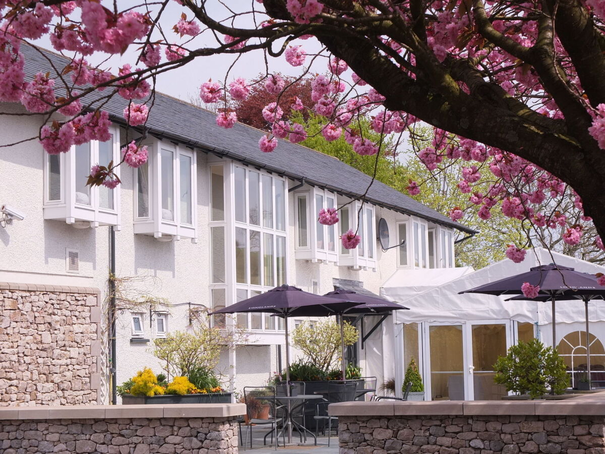 Longlands Inn and Restaurant