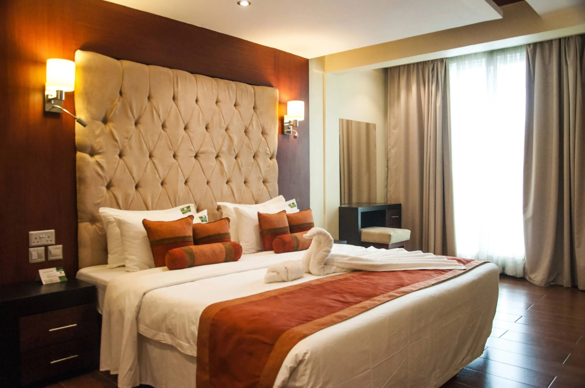 Best Western Plus Meridian Hotel