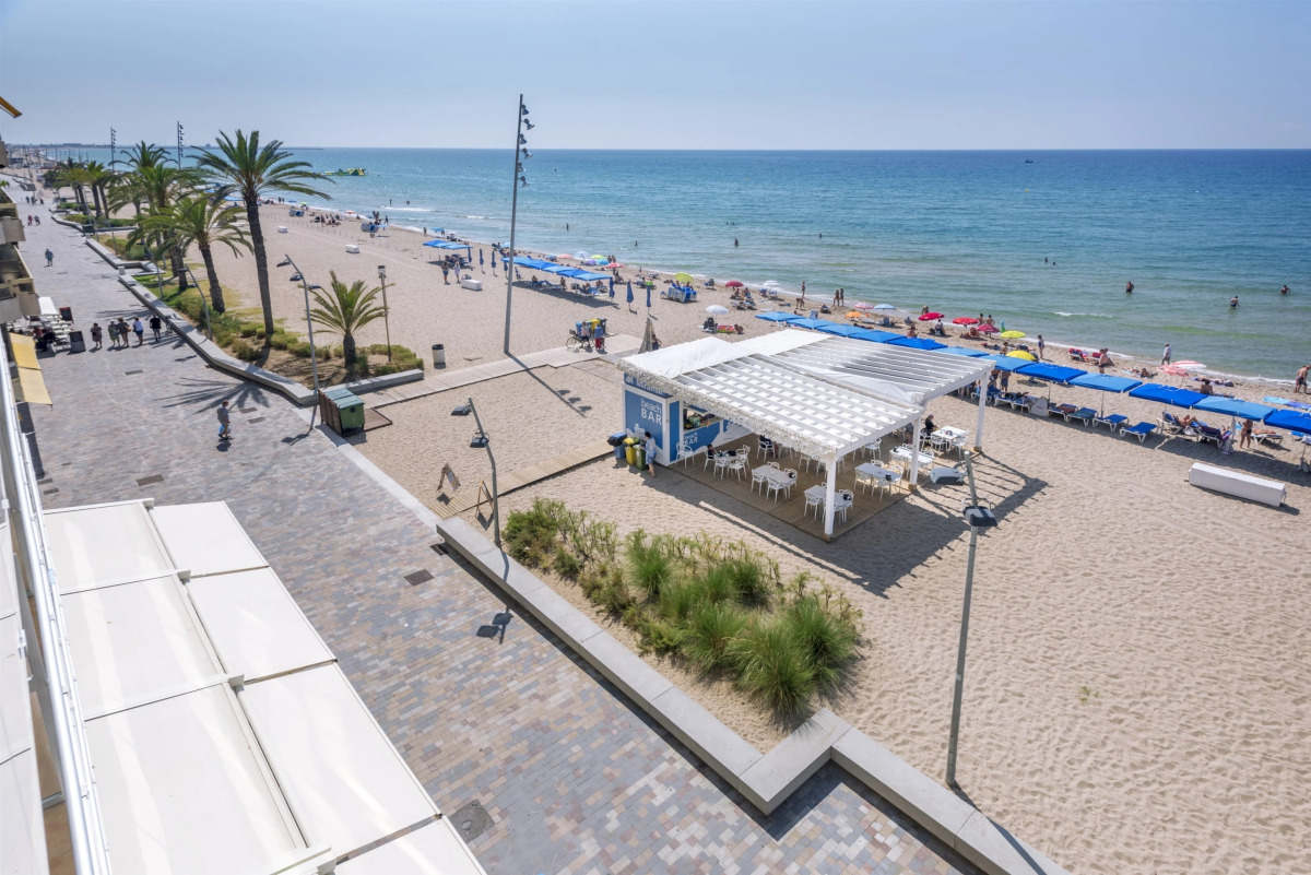 Отель 4R Miramar Calafell