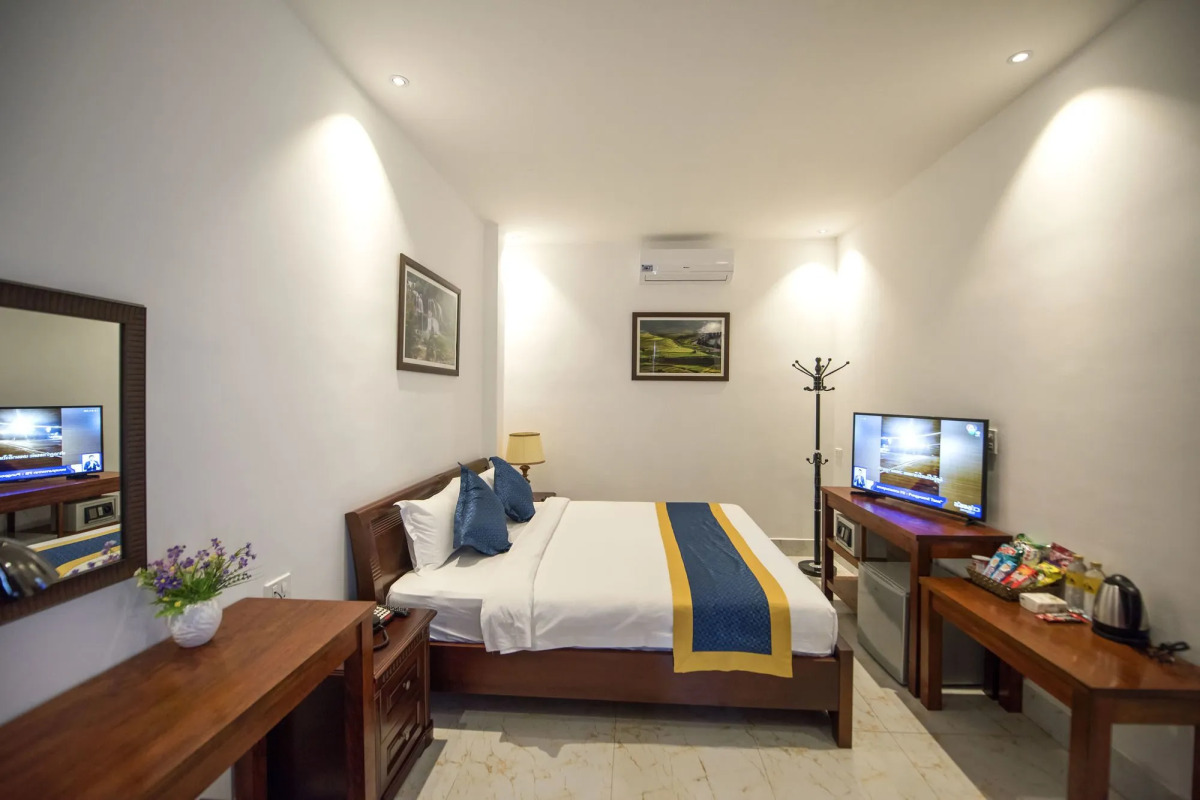 Confetti Garden Hotel