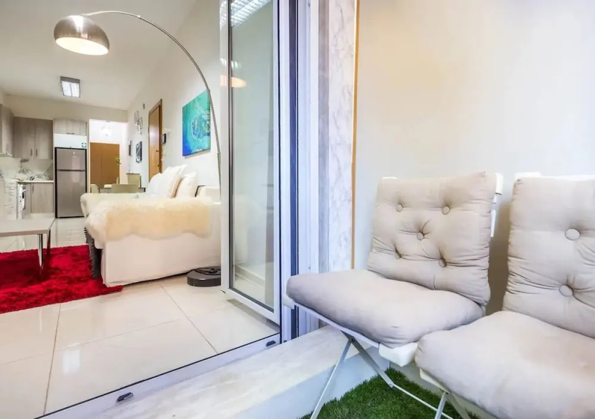 Adorable flat for 4 ppl in Kolonaki