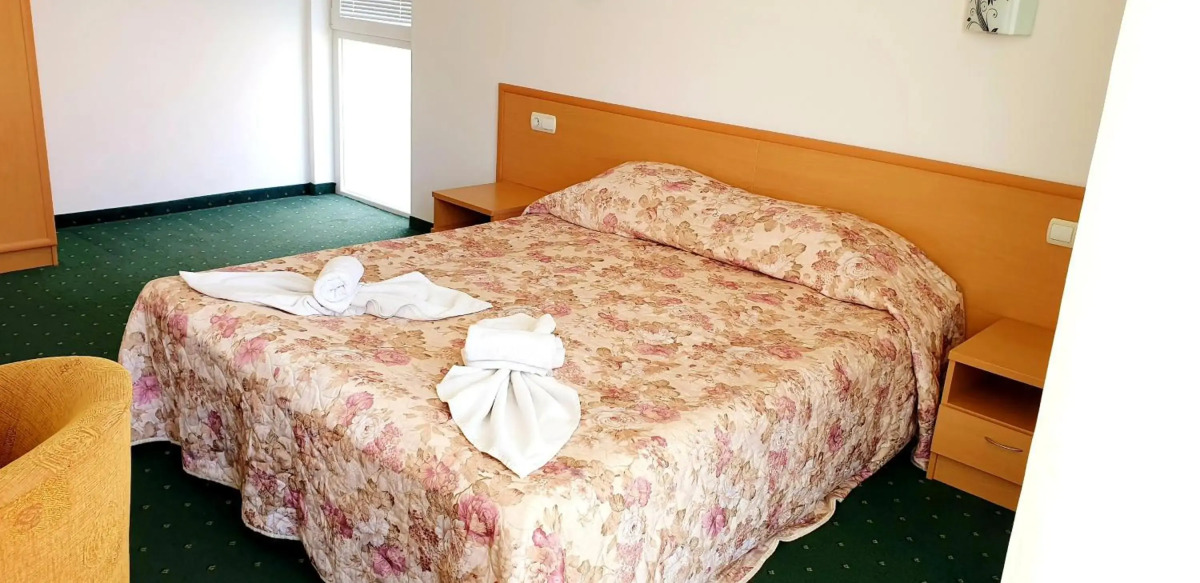 Sunny Day Club Hotel